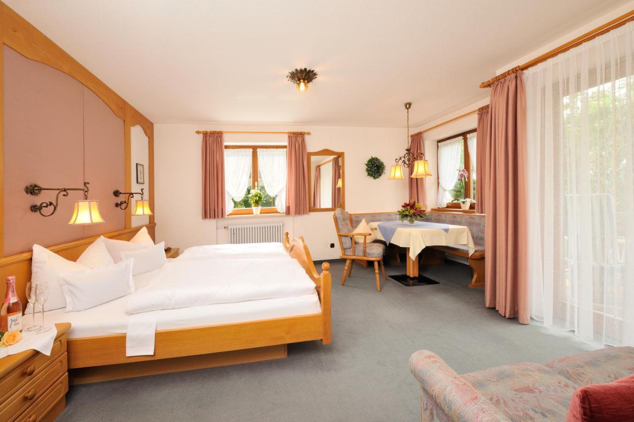 Hotel Rubihaus Оберстдорф Экстерьер фото